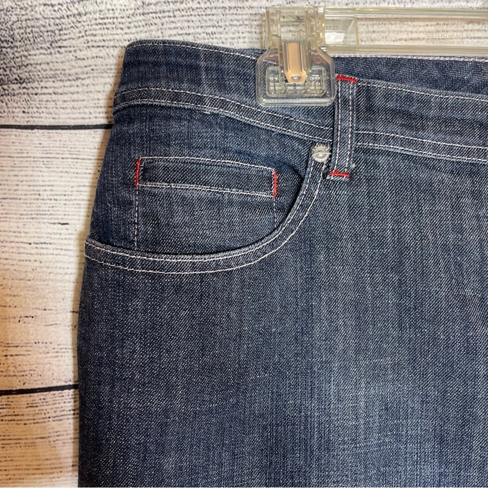 Chico's Platinum Stretch Dark Wash Metal Studded Back Pocket Design Sz 3… - Picture 5 of 9